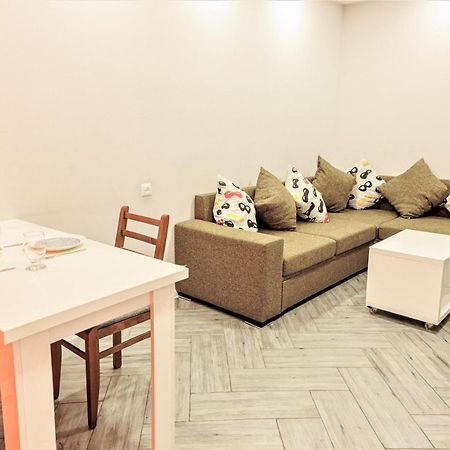 Apartment "B" With A Separate Bedroom Tbilisi Exteriör bild