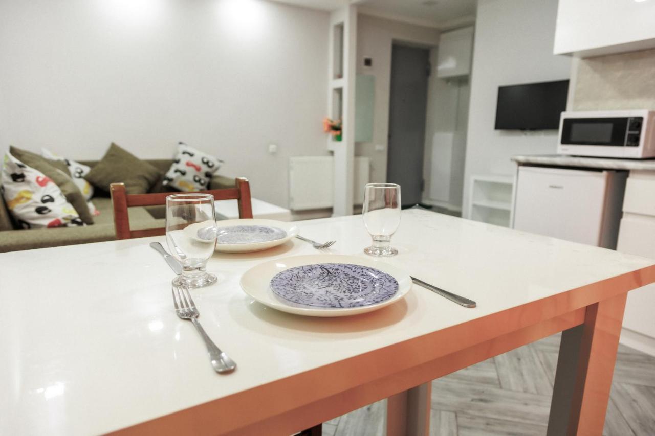 Apartment "B" With A Separate Bedroom Tbilisi Exteriör bild