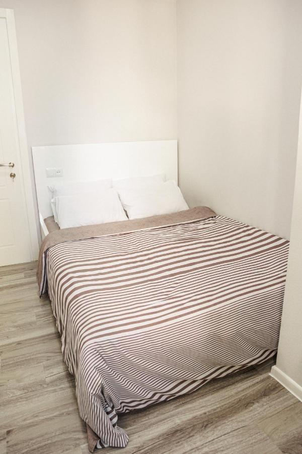 Apartment "B" With A Separate Bedroom Tbilisi Exteriör bild